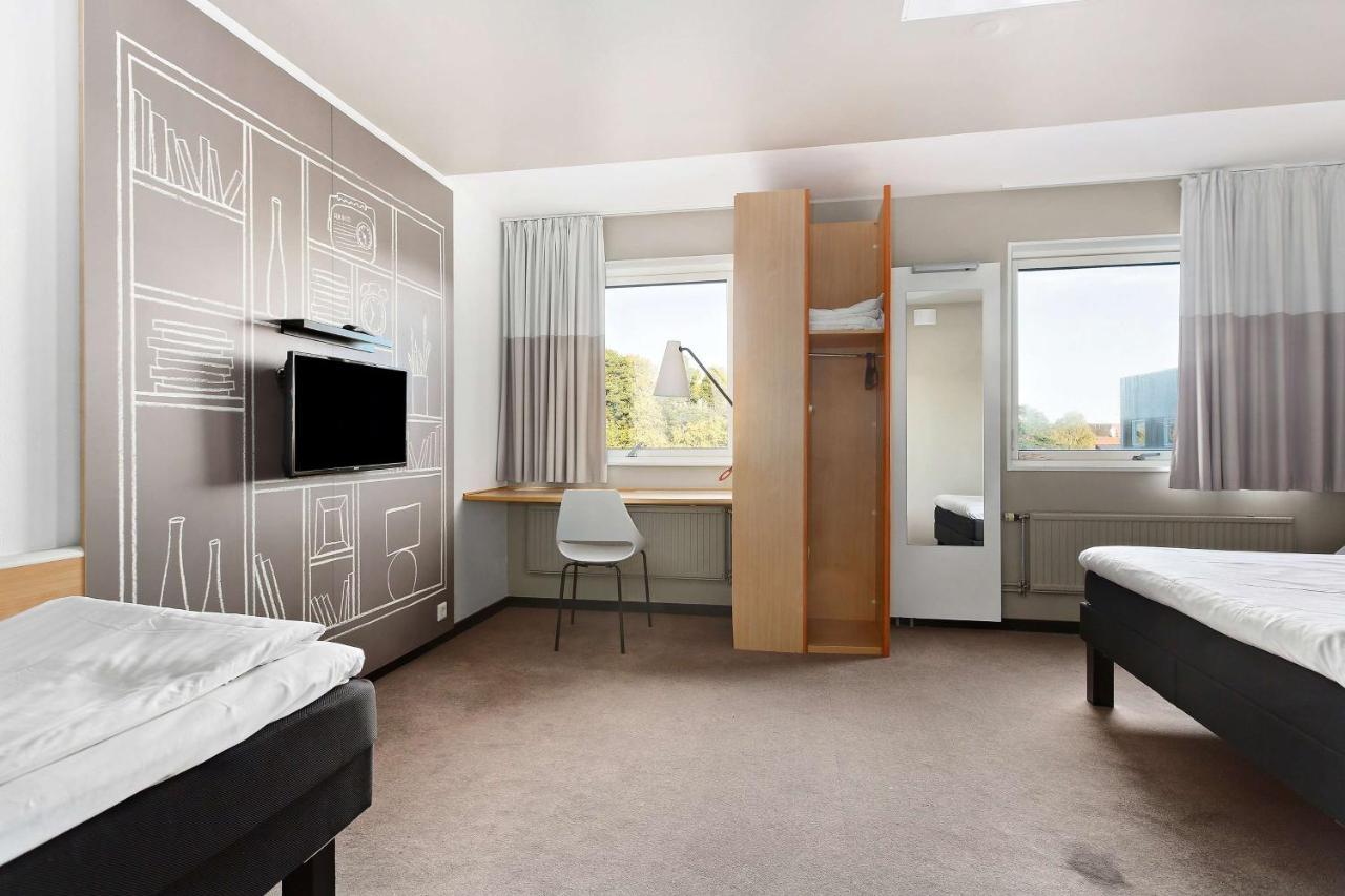 Hotel Sure By Western